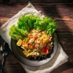 papaya salad som tum​